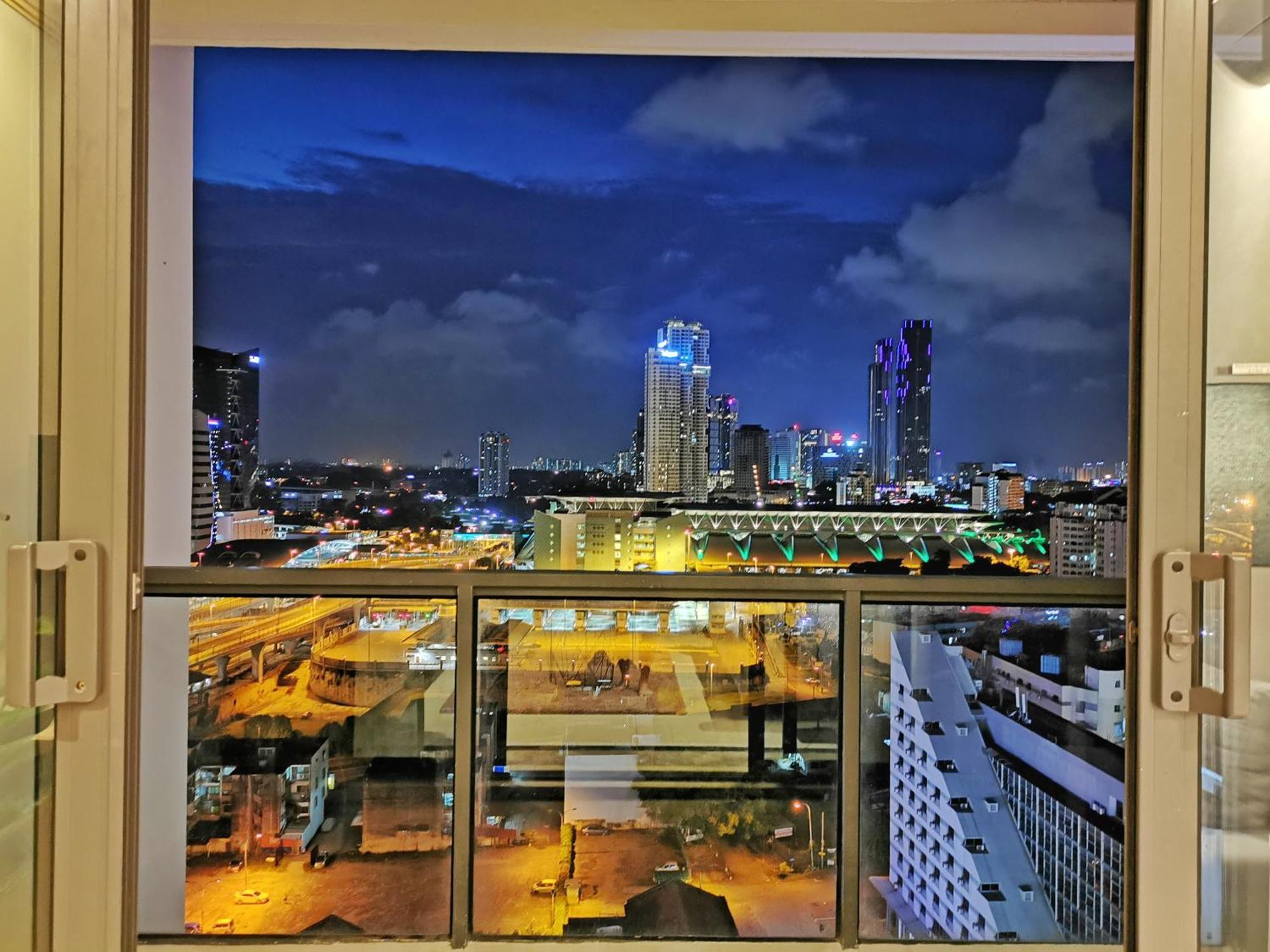 Yussy Homestay At R&F Princess Cove Johor Bahru Exteriör bild